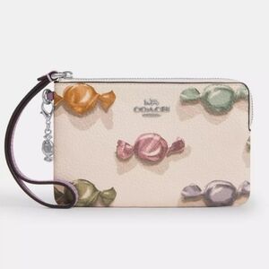 Coach Candy Wristlet - Candy Print & Charm *NWT*  **FAST SHIPPING**